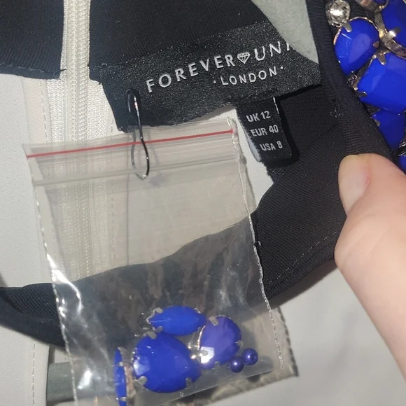 Top - Picture 8 of 8